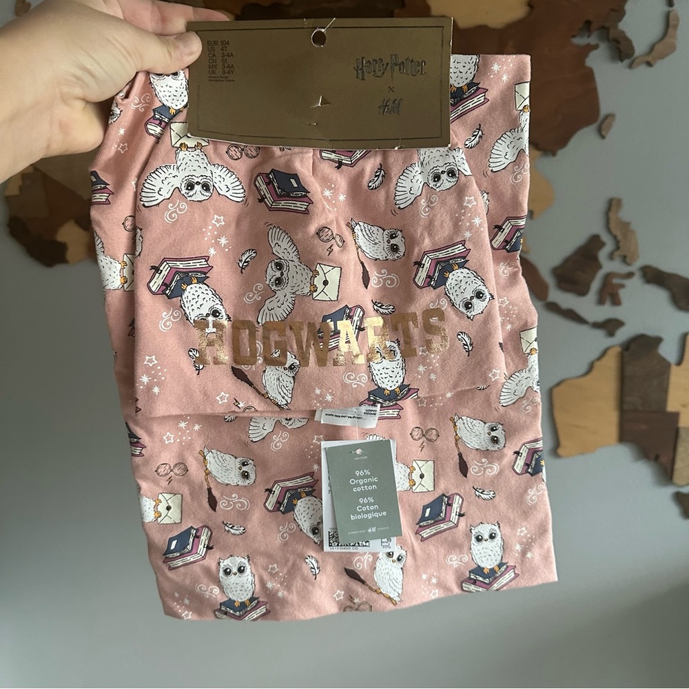 H&M x Hogwarts Hedwig Owl Pink Beanie and Scarf Set New with Tags Size 4T